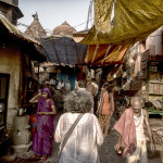 An chaotic Lane close to the River Ganges